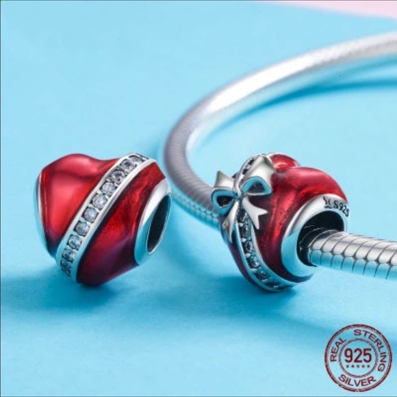 Jillerellas Castle Jewelry - Sterling Silver Red Heart Bow Swarovski Bead Charm